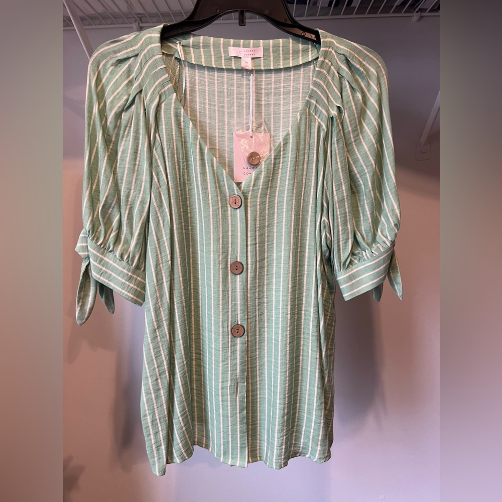Striped LC Women’s top